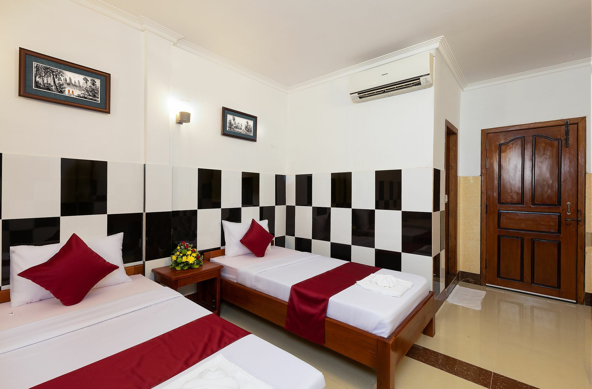 Botoum Hostel Siem Reap Extérieur photo